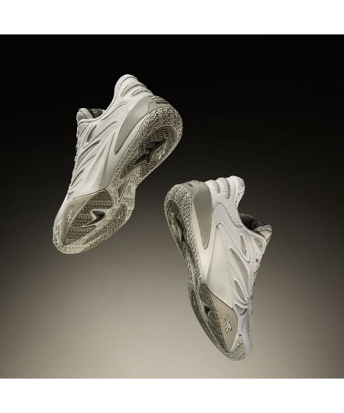Reebok(リーボック)の「エンジェル リース 1 / ANGEL REESE 1(スニーカー・メンズ・ホワイト×ブラック/ライトグレー/ピンク/ブラック/アクア・24.0cm/24.5cm/25.5cm/25.0cm/31cm/30.0cm/29.0cm/28.5cm/28.0cm/27.5cm/27.0cm/26.5cm/26.0cm)」の12枚目の写真