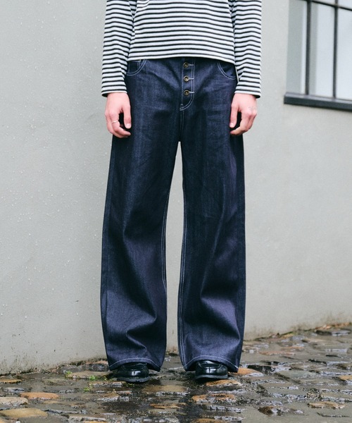 Regen Glanz(レーゲングランツ)の「selveage button fly straight denim pants / セルビッジボタンフライストレートデニムパンツ(デニムパンツ・メンズ・インディゴブルー/ブラック・LARGE/SMALL/MEDIUM)」の3枚目の写真