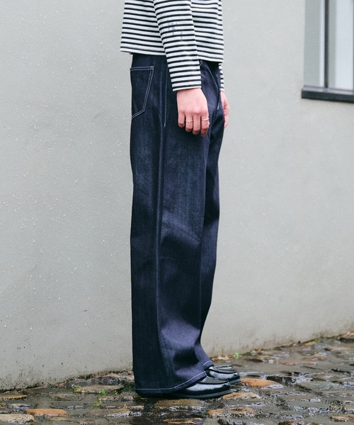 Regen Glanz(レーゲングランツ)の「selveage button fly straight denim pants / セルビッジボタンフライストレートデニムパンツ(デニムパンツ・メンズ・インディゴブルー/ブラック・LARGE/SMALL/MEDIUM)」の4枚目の写真
