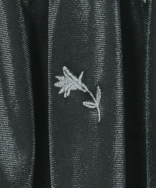 CITEN（シテン）の「＜CITEN＞ベロアエンブロイダリーカットキャミソール（キャミソール・レディース・オリーブ/ダークグリーン・FREE）」の19枚目の写真