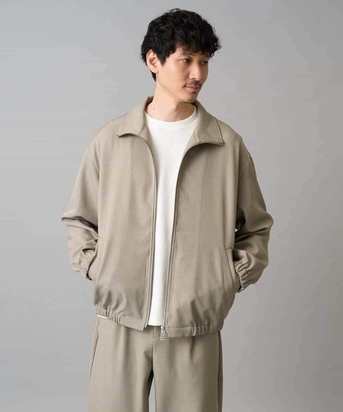 a.v.v（アーヴェヴェ）の「ジップアップスタンドカラーブルゾン（その他アウター・メンズ・ベージュ・46/48）」の3枚目の写真