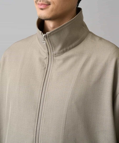 a.v.v（アーヴェヴェ）の「ジップアップスタンドカラーブルゾン（その他アウター・メンズ・ベージュ・46/48）」の10枚目の写真