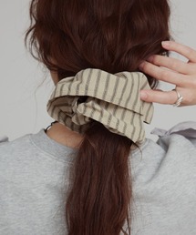W:Huku（フーク）の「【W:Huku   ブロードストライプ】リボン シュシュ   Broad Stripe Ribbon Scrunchie（シュシュ）」