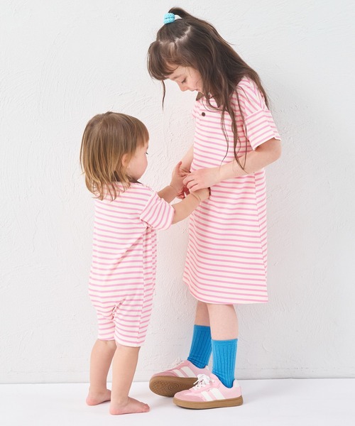 pairmanon（ペアマノン）の「【リンクコーデ】【さらっとワッフル】ガールズ ボーダー ポロワンピース（ワンピース・キッズ・ホワイト系その他/グリーン系その他/ピンク系その他・90/100/110/120/130/140/150）」の4枚目の写真