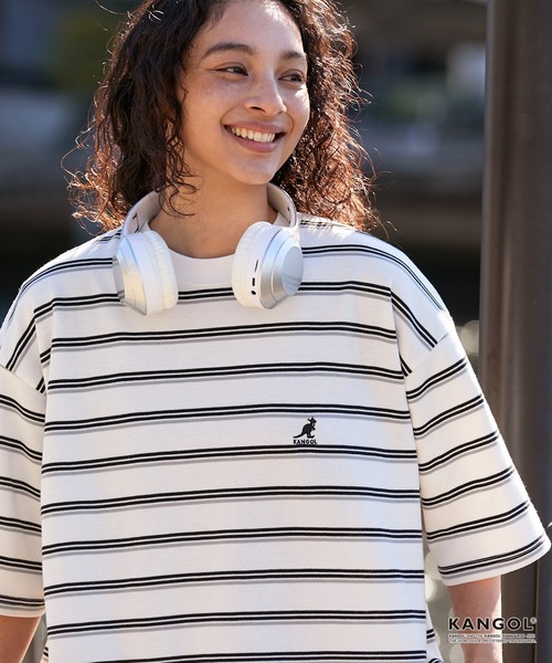 KANGOL(カンゴール)の「KANGOL/カンゴール 別注 ロゴ ワンポイント刺繍 ドローコード ルーズシルエット半袖Tシャツ<UVカット/イージーケア>(Tシャツ/カットソー・メンズ・グレイッシュベージュ/ブラック/オフホワイト/ホワイト系/グリーン系/ダークブラウン/ダークネイビー/ライトグレー/ブラック系/ダークグレー・L/M/S)」の2枚目の写真