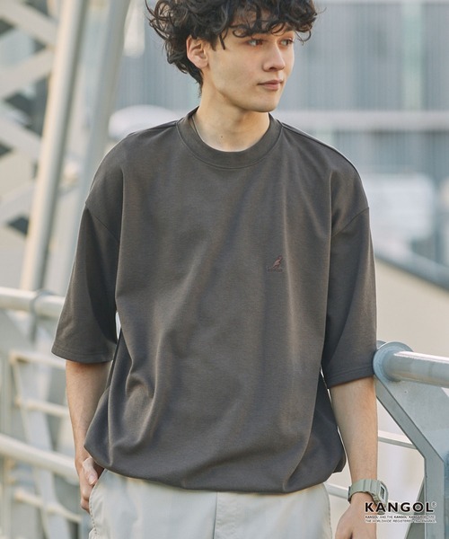 KANGOL(カンゴール)の「KANGOL/カンゴール 別注 ロゴ ワンポイント刺繍 ドローコード ルーズシルエット半袖Tシャツ<UVカット/イージーケア>(Tシャツ/カットソー・メンズ・グレイッシュベージュ/ブラック/オフホワイト/ホワイト系/グリーン系/ダークブラウン/ダークネイビー/ライトグレー/ブラック系/ダークグレー・L/M/S)」の17枚目の写真