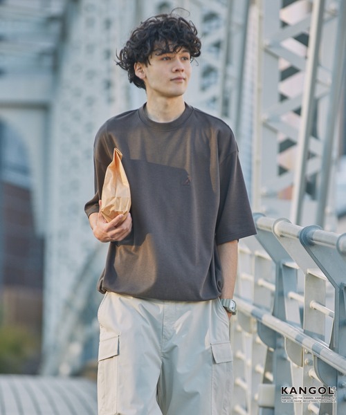 KANGOL(カンゴール)の「KANGOL/カンゴール 別注 ロゴ ワンポイント刺繍 ドローコード ルーズシルエット半袖Tシャツ<UVカット/イージーケア>(Tシャツ/カットソー・メンズ・グレイッシュベージュ/ブラック/オフホワイト/ホワイト系/グリーン系/ダークブラウン/ダークネイビー/ライトグレー/ブラック系/ダークグレー・L/M/S)」の18枚目の写真