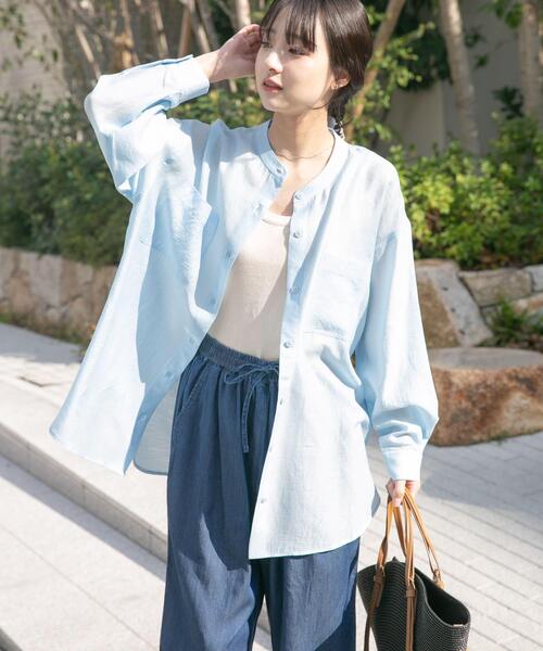 ITEMS URBANRESEARCH(アイテムズ アーバンリサーチ)の「シアーバンドカラーシャツ(シャツ/ブラウス・レディース・ピンク/ゴールド/ブラック/ブルー/グリーン系その他・FREE)」の21枚目の写真