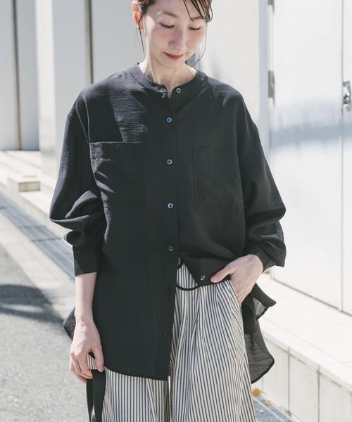 ITEMS URBANRESEARCH(アイテムズ アーバンリサーチ)の「シアーバンドカラーシャツ(シャツ/ブラウス・レディース・ピンク/ゴールド/ブラック/ブルー/グリーン系その他・FREE)」の14枚目の写真