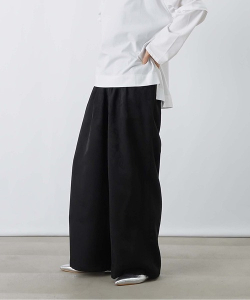 LUCA/LADY LUCK LUCA(ルカ/レディラックルカ)の「LC/LLL ジャガードタックワイドパンツ(その他パンツ・レディース・ベージュ/ブラック・FREE)」の4枚目の写真