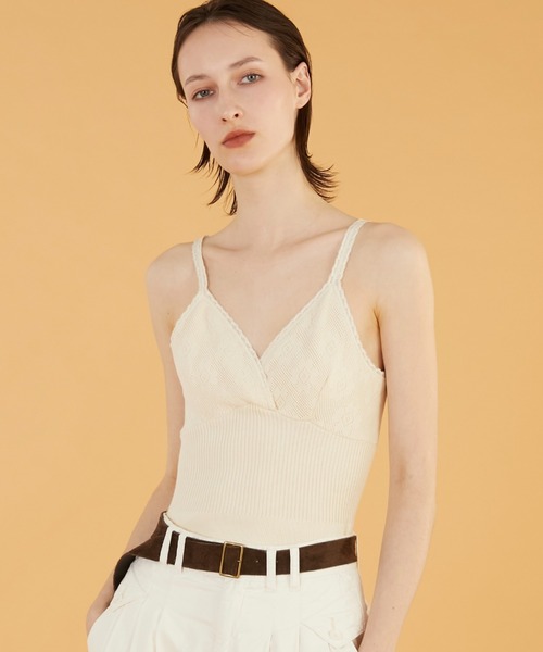 crinkle crinkle crinkle（クリンクルクリンクルクリンクル）の「【crinkle crinkle crinkle】flower jacquard knit camisole/フラワージャガードニットキャミソール（キャミソール・レディース・ブラック/アイボリー・FREE）」の3枚目の写真