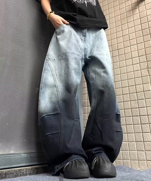 Ressaca(レサーカ)の「グラデーションワイドデニムパンツ(デニムパンツ・メンズ・ブルー・M/L/XL)」の2枚目の写真