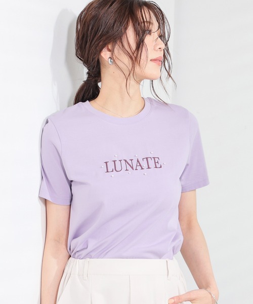 GLACIER lusso(グラシアルッソ)の「【美冷・接触冷感・UVカット】パール付ロゴTシャツ(Tシャツ/カットソー・レディース・ラベンダー/イエロー/ブラック/アイボリー・S/M/LL/L)」の3枚目の写真