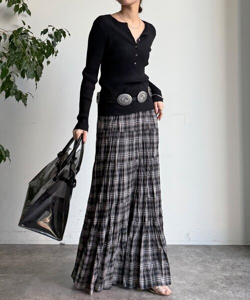 DouDou(ドゥドゥ)の「チェックワッシャースカート(スカート・レディース・ブラック/グリーン/ブルー・FREE/TM)」の7枚目の写真