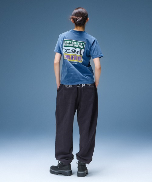 X-girl(エックスガール)の「FADED HARD COLORS BOX LOGO S/S TEE(Tシャツ/カットソー・レディース・ブルー/ブラック/ベージュ・S/M/L)」の6枚目の写真
