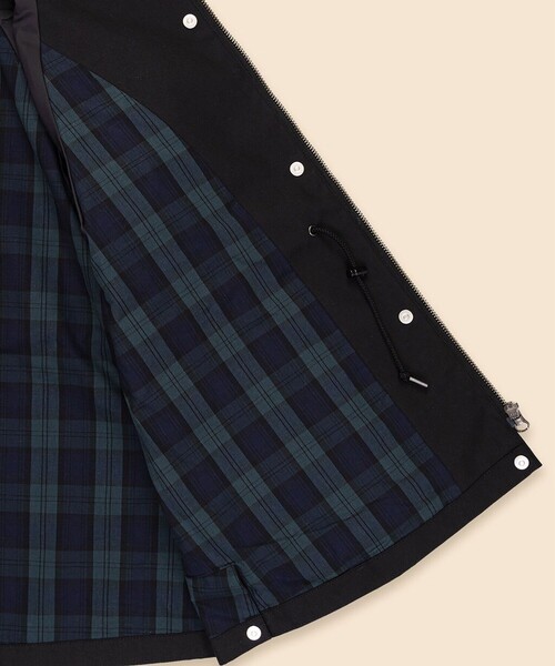 BROOKS BROTHERS(ブルックスブラザーズ)の「Brooks Brothers × SIERRA DESIGNS コットン/ポリエステル ウィメンズマウンテンパーカー(マウンテンパーカー・レディース・ブラック/ベージュ・SMALL/LARGE/MEDIUM)」の20枚目の写真