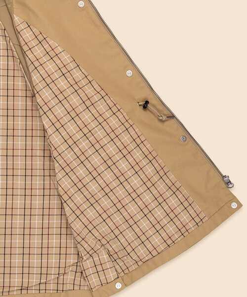 BROOKS BROTHERS(ブルックスブラザーズ)の「Brooks Brothers × SIERRA DESIGNS コットン/ポリエステル ウィメンズマウンテンパーカー(マウンテンパーカー・レディース・ブラック/ベージュ・SMALL/LARGE/MEDIUM)」の12枚目の写真