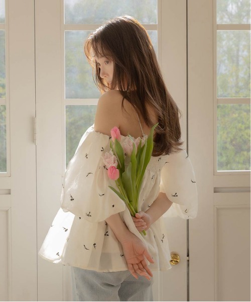 RANDA（ランダ）の「3WAY ギャザーペプラムトップス（シャツ/ブラウス・レディース・ピンク/アイボリー・1/0）」の11枚目の写真