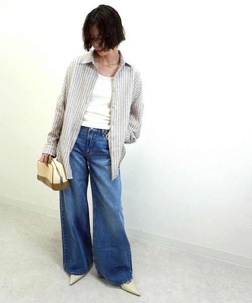 gossara(ゴサラ)の「オーバーサイズストライプシャツ(シャツ/ブラウス・レディース・ブルー/ブラウン・FREE)」の11枚目の写真