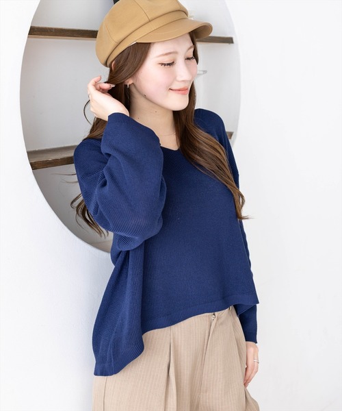 CLEAR BASIC（クリアベーシック）の「Vネックオーバーニットトップス（ニット/セーター・レディース・レッド/ネイビー/アイボリー/イエロー系その他/ブラック・F）」の3枚目の写真