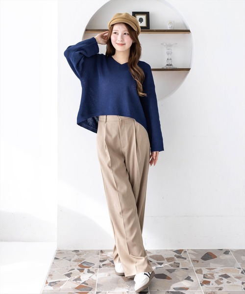 CLEAR BASIC（クリアベーシック）の「Vネックオーバーニットトップス（ニット/セーター・レディース・レッド/ネイビー/アイボリー/イエロー系その他/ブラック・F）」の17枚目の写真