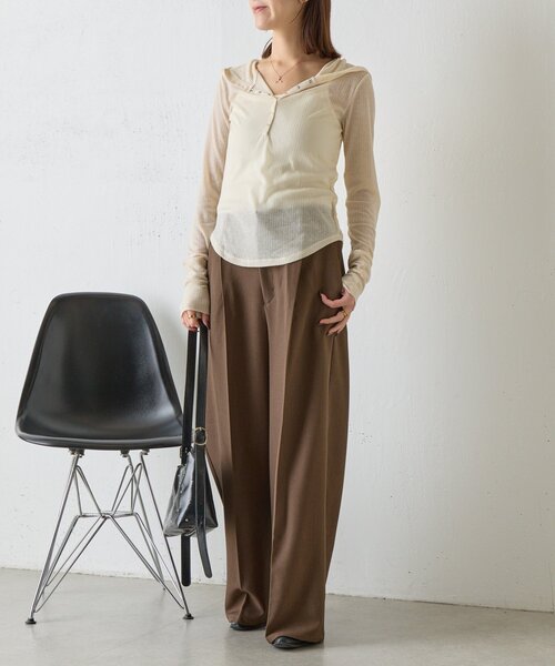 goocy(グーシー)の「コンパクトフーディーロンT(Tシャツ/カットソー・レディース・ブラック/チャコールグレー/アイボリー/ホワイト/グレー・FREE)」の21枚目の写真