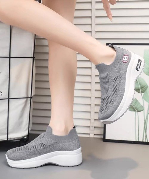Miniministore(ミニミニストア)の「ニットスニーカー レディース 運動靴(スニーカー・レディース・グレー/ブラック/ブラック×ホワイト/ブラック×グレー・23.0cm/23.5cm/24.0cm/24.5cm/25.0cm/25.5cm)」の5枚目の写真