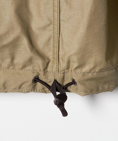 THE NORTH FACE（ザノースフェイス）の「【WEB限定】＜THE NORTH FACE＞コンパクトジャケット（マウンテンパーカー・レディース・オフホワイト/ベージュ/ブラック・L/M）」の17枚目の写真