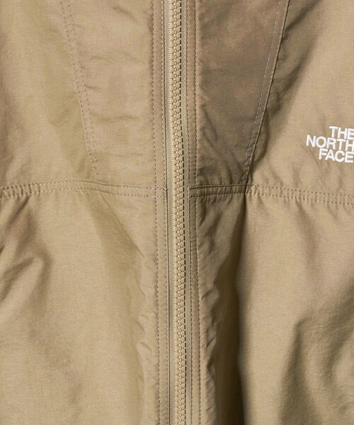 THE NORTH FACE（ザノースフェイス）の「【WEB限定】＜THE NORTH FACE＞コンパクトジャケット（マウンテンパーカー・レディース・オフホワイト/ベージュ/ブラック・L/M）」の15枚目の写真