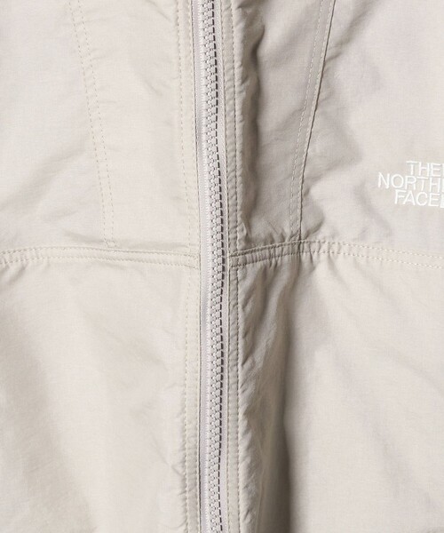 THE NORTH FACE（ザノースフェイス）の「【WEB限定】＜THE NORTH FACE＞コンパクトジャケット（マウンテンパーカー・レディース・オフホワイト/ベージュ/ブラック・L/M）」の11枚目の写真
