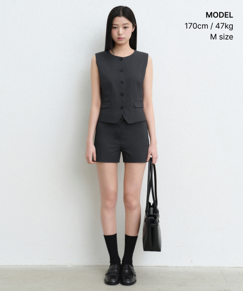 MUSINSA STANDARD WOMAN（ムシンサスタンダードウーマン）の「ウィメンズラウンドネックテーラードベスト[グレー]（ベスト・レディース・その他・SMALL/MEDIUM/LARGE/X-SMALL）」の2枚目の写真