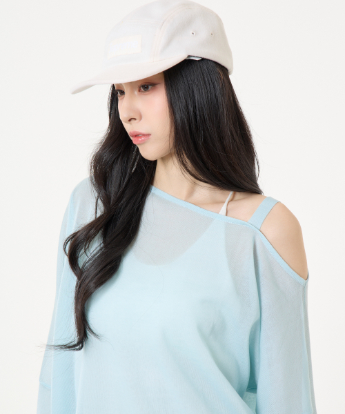 UNKNOWN PLANET(アンノウンプラネット)の「オフショルダー ロゴ ロングスリーブ ニット ライトブルー(ニット/セーター・レディース・その他・FREE)」の5枚目の写真