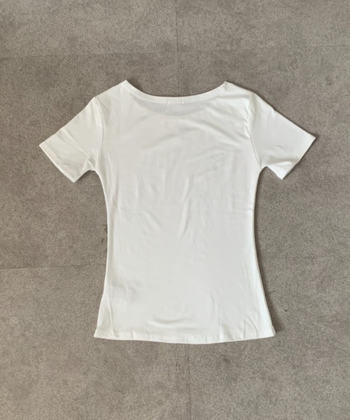 lilful(リルフル)の「【26年春夏新作】Y2Kデザイン ワンポイントプリントピチT(Tシャツ/カットソー・レディース・ホワイト・F)」の12枚目の写真