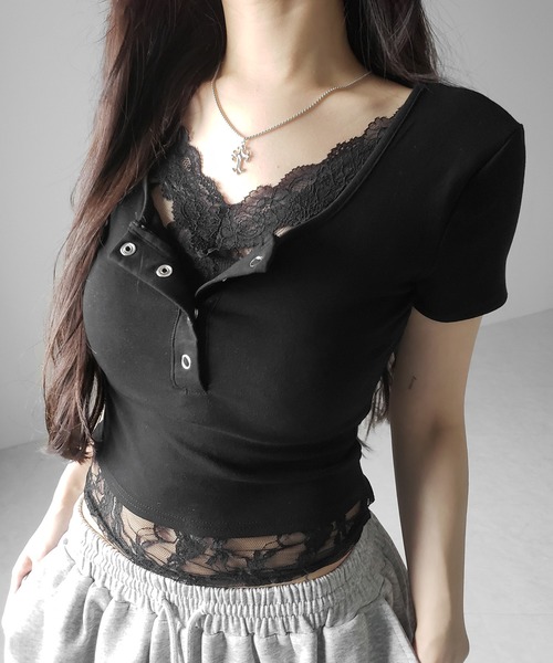 me+em select(ミームセレクト)の「【 3color 】レースレイヤードヘンリーネックスクエア半袖Tシャツ / lace layered henley neck square short sleeve T-shirt(Tシャツ/カットソー・レディース・ホワイト/ブラック/グレー・FREE)」の9枚目の写真