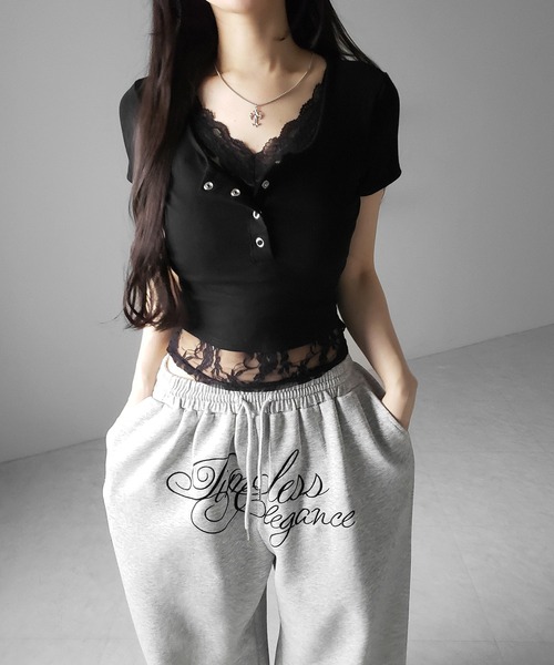 me+em select(ミームセレクト)の「【 3color 】レースレイヤードヘンリーネックスクエア半袖Tシャツ / lace layered henley neck square short sleeve T-shirt(Tシャツ/カットソー・レディース・ホワイト/ブラック/グレー・FREE)」の11枚目の写真