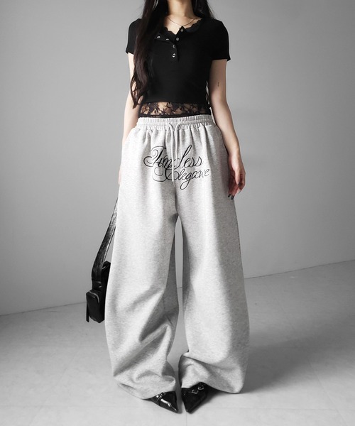 me+em select(ミームセレクト)の「【 3color 】レースレイヤードヘンリーネックスクエア半袖Tシャツ / lace layered henley neck square short sleeve T-shirt(Tシャツ/カットソー・レディース・ホワイト/ブラック/グレー・FREE)」の13枚目の写真
