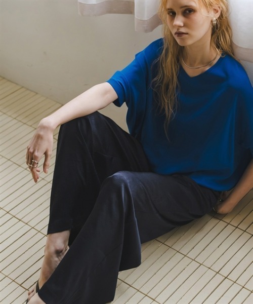 Maison INNESS(メゾンアイネス)の「シャイニーサテンクラック柄ワイドパンツ(その他パンツ・レディース・ネイビー/ベージュ/ブラウン・5L/4L/3L/LL/L/M/S)」の15枚目の写真