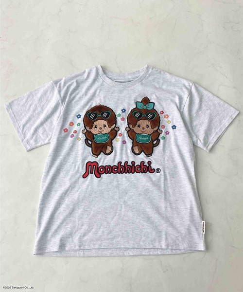 AS KNOW AS plus(アズノゥアズプラス)の「◯アクリルキーホルダー付き モンチッチ半袖Tシャツ【 Monchhichi / モンチッチ 】(Tシャツ/カットソー・レディース・オートミール/グリーン/オフホワイト/チャコールグレー・FREE)」の13枚目の写真