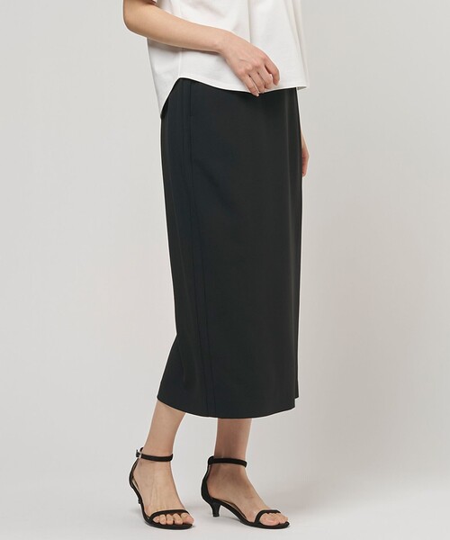 J.PRESS Ladies(J.プレス レディス)の「【セットアップ対応】Light ジョーゼット ナロー スカート(スカート・レディース・ベージュ系/ブラック系/ネイビー系・XS/S)」の1枚目の写真