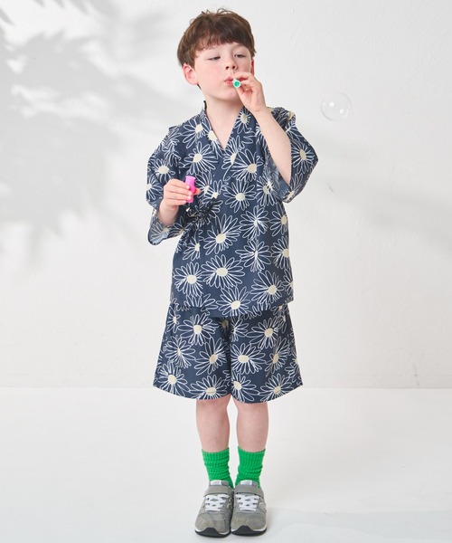 pairmanon(ペアマノン)の「【簡単着付け】【すぽっと被れる】ユニセックス 結ばず簡単 カジュアル 甚平(浴衣・キッズ・アイボリー/ブラック/ブルー・100/110/120/130/140/150/90)」の14枚目の写真