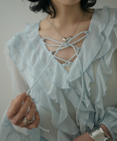 LAULEN(ローレン)の「chiffon front frill lace up blouse /シフォンフロントフリルレースアップ長袖ブラウス(シャツ/ブラウス・レディース・イエロー/ブルー・FREE)」の10枚目の写真