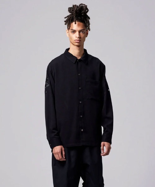 STYLISE（スタイライズ）の「【TAION】ノンダウン ジャパンスペシャル 2WAY レーヨンシャツ / ブラック [TAION-NDSH09JS-LS]（シャツ/ブラウス・メンズ・ブラック・LL/L/M）」の3枚目の写真