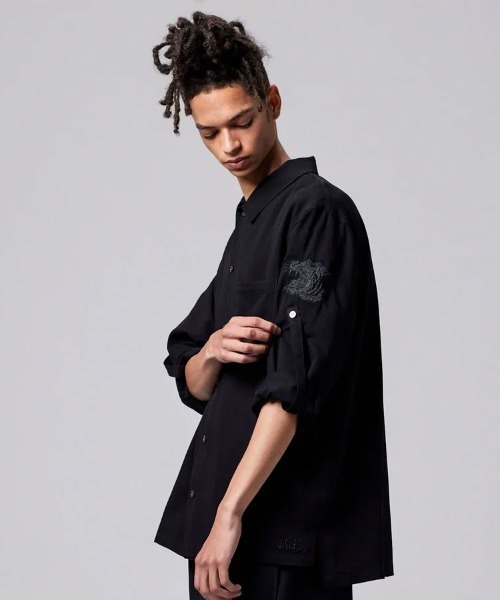 STYLISE（スタイライズ）の「【TAION】ノンダウン ジャパンスペシャル 2WAY レーヨンシャツ / ブラック [TAION-NDSH09JS-LS]（シャツ/ブラウス・メンズ・ブラック・LL/L/M）」の5枚目の写真