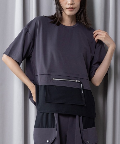 MARECHAL TERRE（マルシャルテル）の「【機能素材】ラッシュガードポケットTシャツ（Tシャツ/カットソー・レディース・ブラック/チャコールグレー/ライトグレー/ネイビー・MEDIUM）」の2枚目の写真