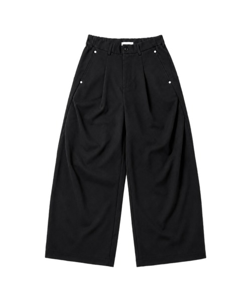 Chikashitsu +(チカシツプラス)の「【Chikashitsu +】curve tuck rivet wide slacks / 【チカシツプラス】カーブタックリベットワイドスラックス<着用動画あり>(スラックス・メンズ・ブラック・M/S)」の8枚目の写真
