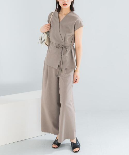 URBAN RESEARCH ROSSO WOMEN(アーバンリサーチ ロッソ)の「『WEB/一部店舗限定』吸水速乾 接触冷感セットアップ(セットアップ・レディース・モカ/ネイビー/ライトベージュ・FREE)」の6枚目の写真
