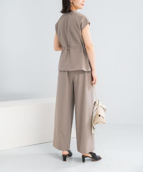 URBAN RESEARCH ROSSO WOMEN(アーバンリサーチ ロッソ)の「『WEB/一部店舗限定』吸水速乾 接触冷感セットアップ(セットアップ・レディース・モカ/ネイビー/ライトベージュ・FREE)」の7枚目の写真