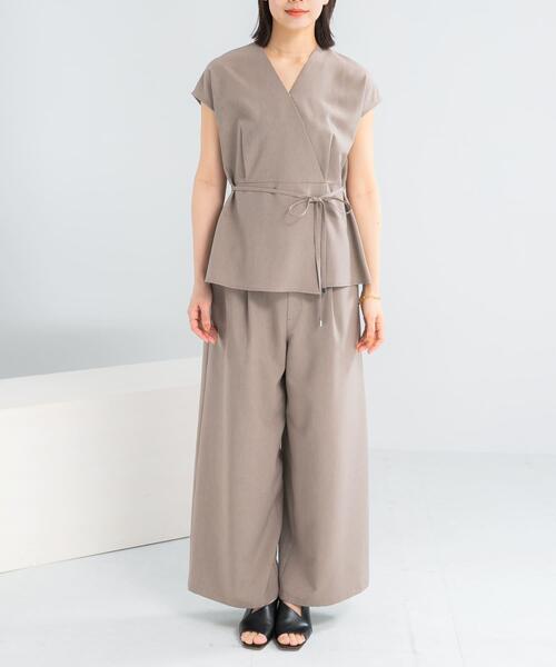 URBAN RESEARCH ROSSO WOMEN(アーバンリサーチ ロッソ)の「『WEB/一部店舗限定』吸水速乾 接触冷感セットアップ(セットアップ・レディース・モカ/ネイビー/ライトベージュ・FREE)」の8枚目の写真