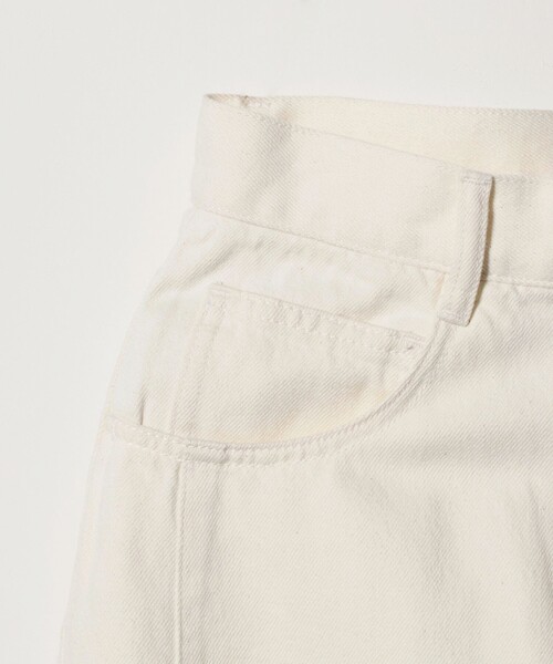 BEAUTY&YOUTH UNITED ARROWS(ビューティーアンドユースユナイテッドアローズ)の「ライトオンス ワイド デニムパンツ(デニムパンツ・レディース・オフホワイト/ライトブルー・M/S/XS)」の17枚目の写真