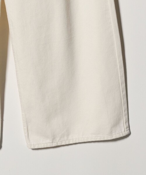 BEAUTY&YOUTH UNITED ARROWS(ビューティーアンドユースユナイテッドアローズ)の「ライトオンス ワイド デニムパンツ(デニムパンツ・レディース・オフホワイト/ライトブルー・M/S/XS)」の21枚目の写真